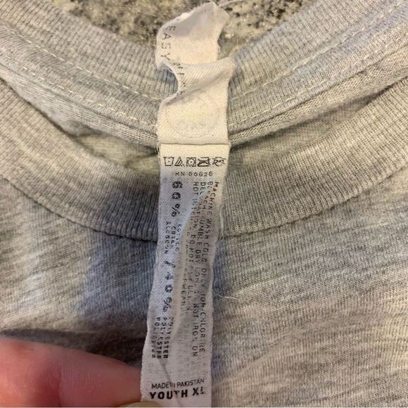 “Gangsta Wrapper” Tee - Picture 5 of 5